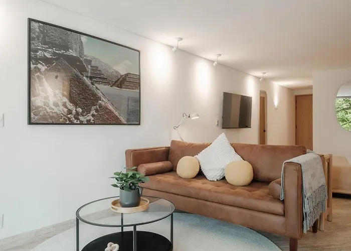 Par 603 Apartment